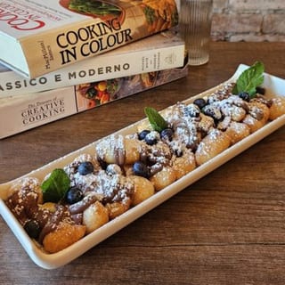 Angelotti (Fried Pizza Dough)