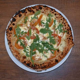 Caprese (Tomato, Mozzarella and Basil Pizza)