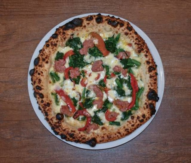 Salsiccia (Italian Sausage).